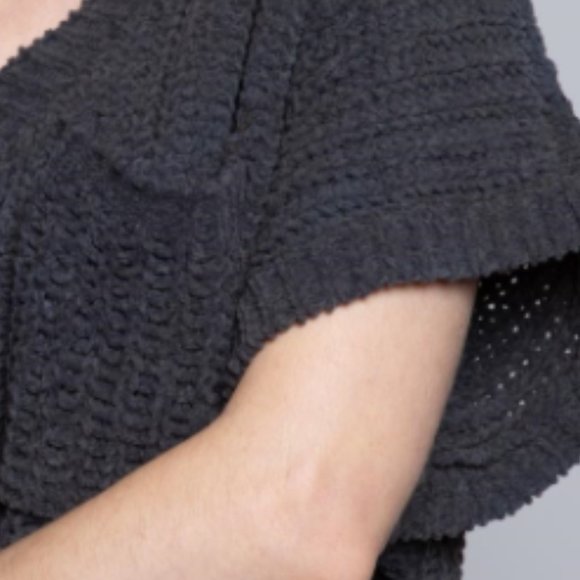 Soft Chunky Knit Sweater - Picture 7 of 11